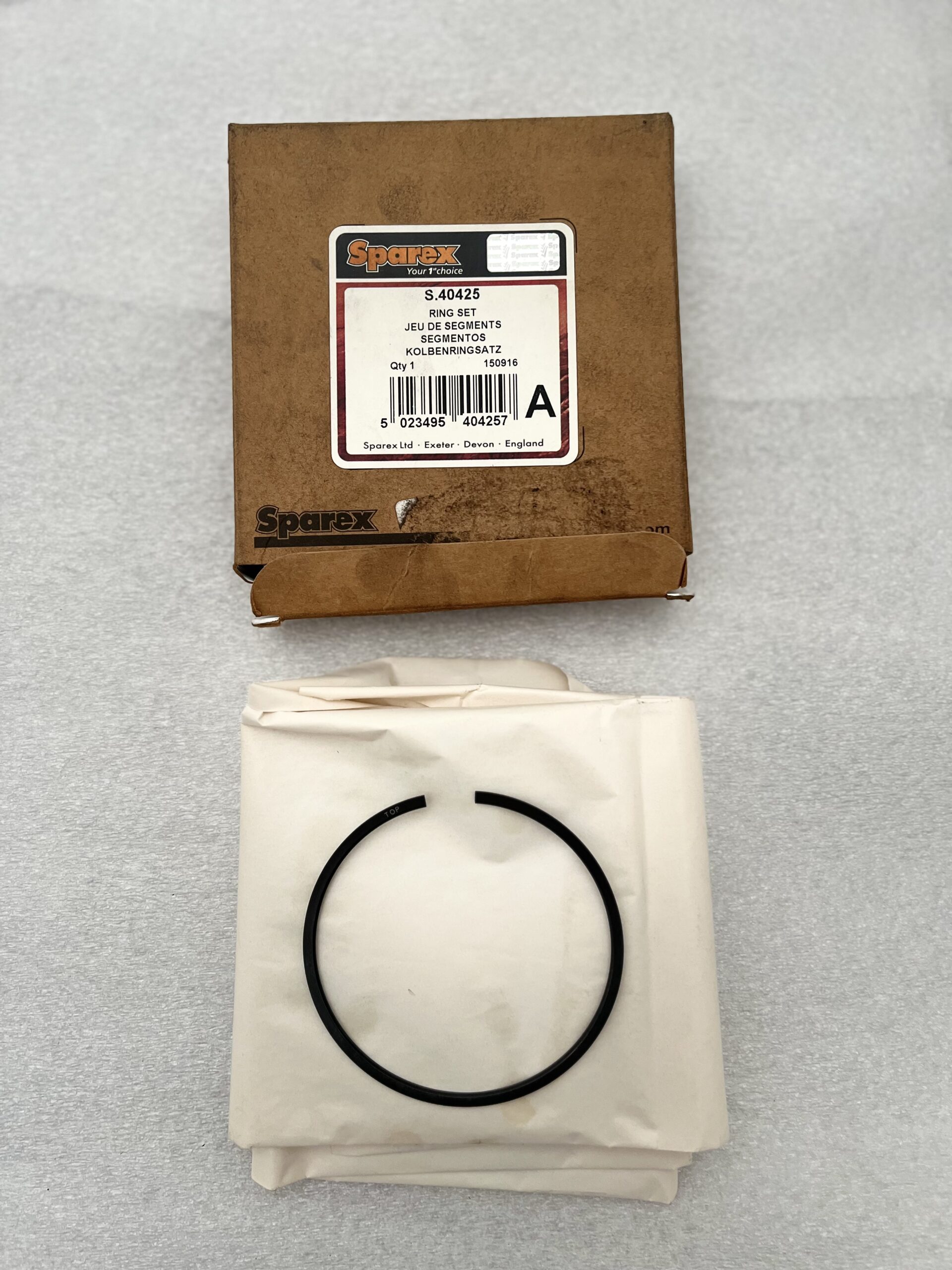 S.40425 Piston Ring Set (other part #Perkins 82154/41158085 MF 745902M910745902z91)